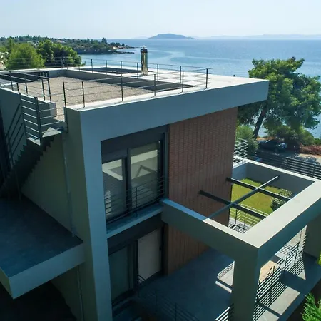 Villa Seafront