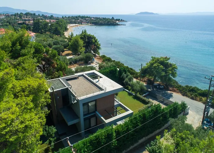 Seafront Elia Nikitis