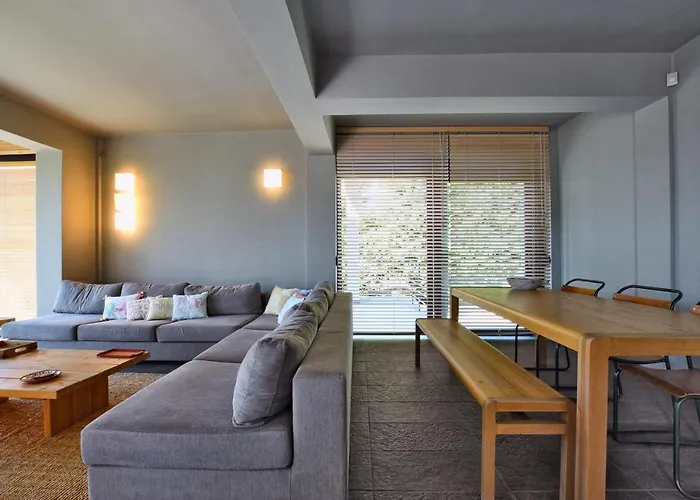 Villa Seafront Elia Nikitis